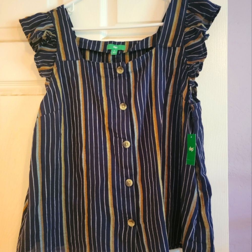 Size XL Dip NWT blouse